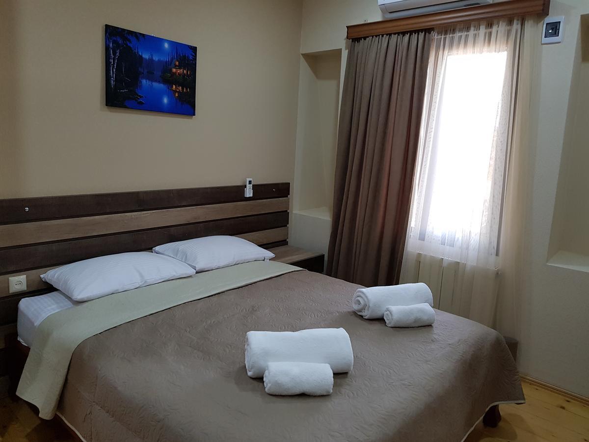 Hotel Villa คูทายสิ ภายนอก รูปภาพ
