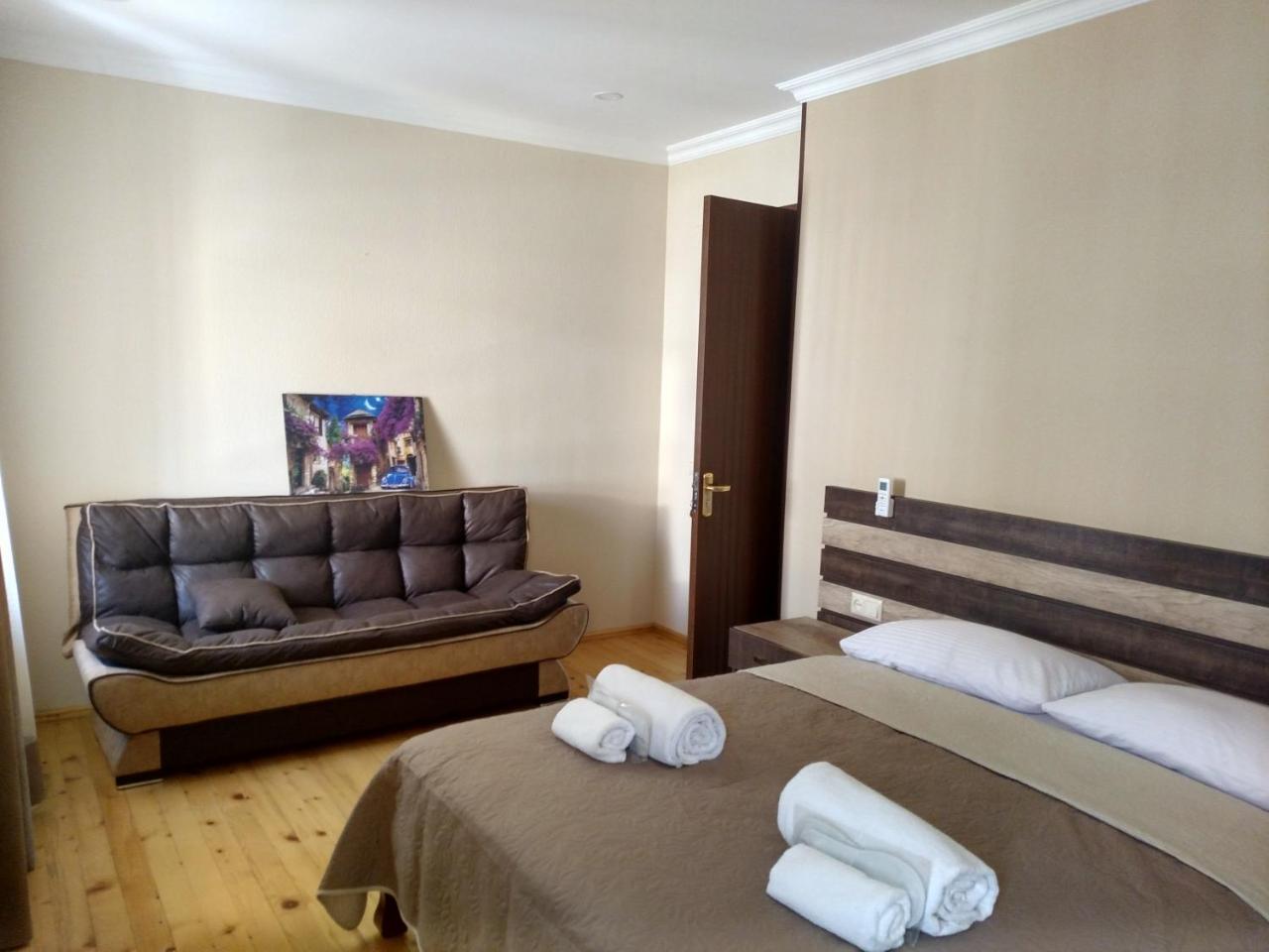 Hotel Villa คูทายสิ ภายนอก รูปภาพ